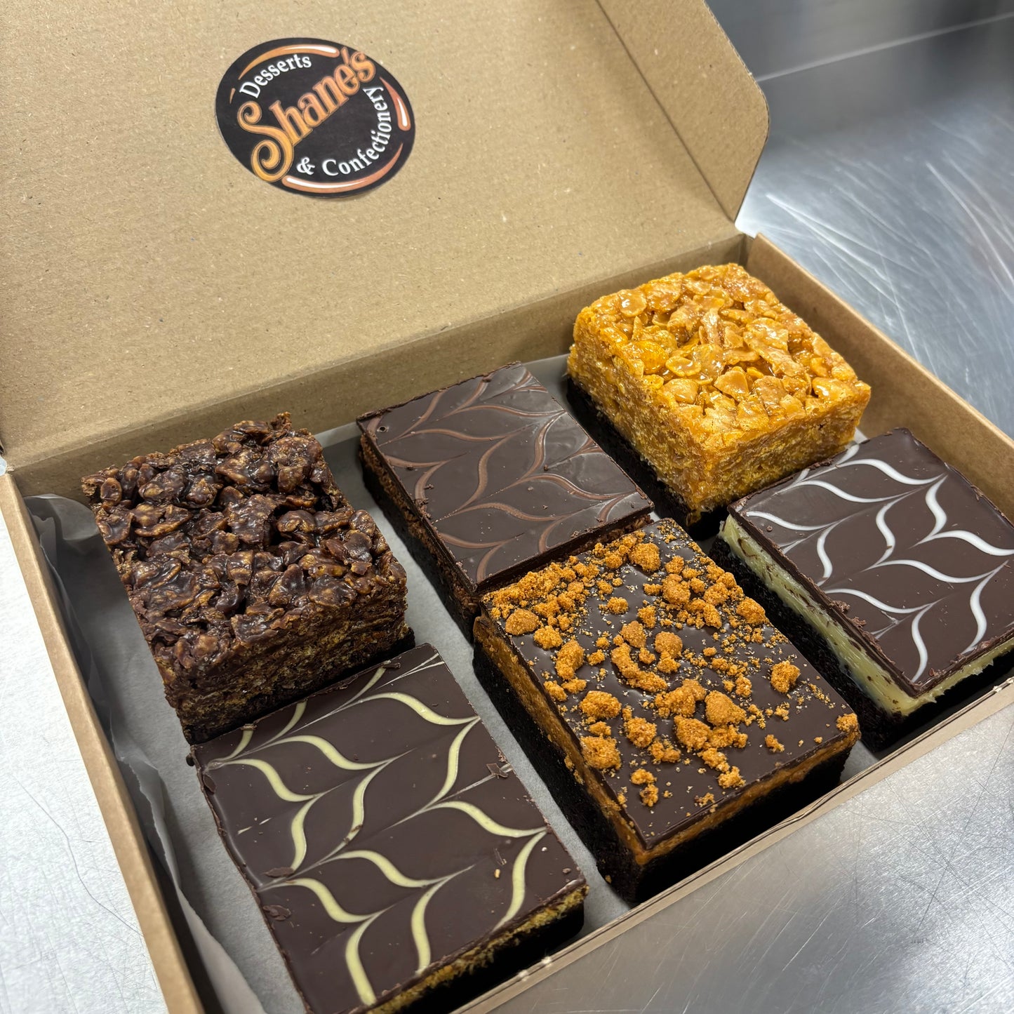 6 Mixed Brownie Box
