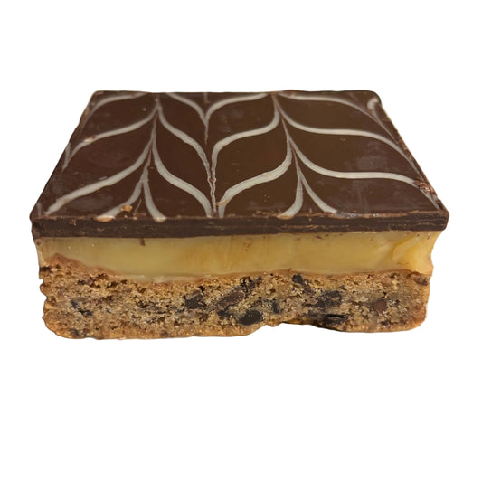 Millionaire Cookie Slice